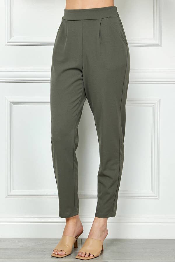 Drapey Crepe Pull-On Relaxed Tapered Pants in Olive